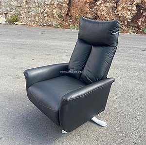 ספת טלוויזיה דסל דגם 3005 שחור ספת טלוויזיה דסל דגם 3005 שחור